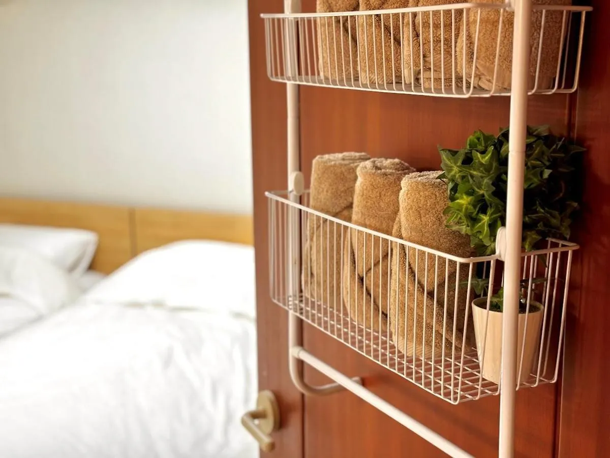 Monet Garden Cozy And Greeny 2 Rooms In Sinchon 서울특별시 아파트