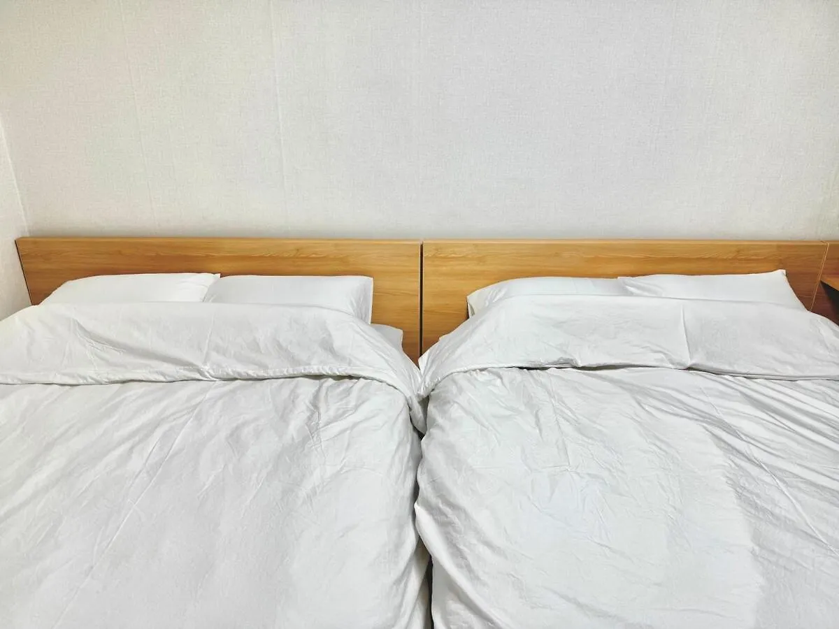 Monet Garden Cozy And Greeny 2 Rooms In Sinchon 서울특별시 0*,