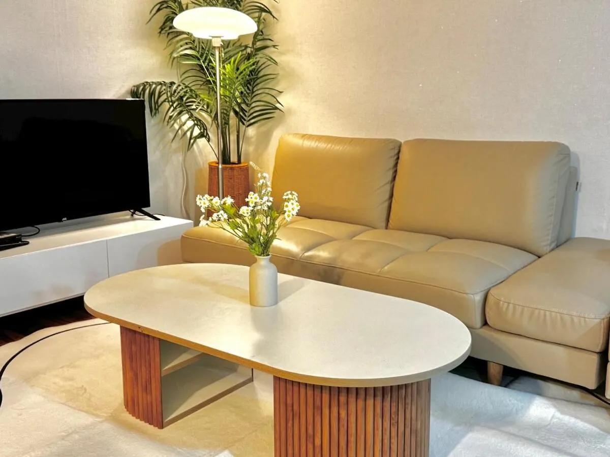 Monet Garden Cozy And Greeny 2 Rooms In Sinchon location